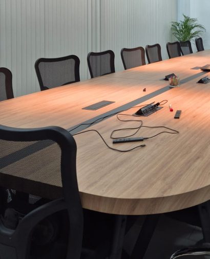 meeting-table meeting-table